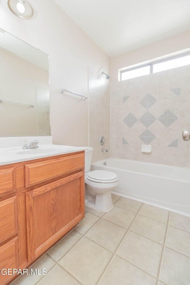 Building Photo - 3016 Tierra Cuervo Dr