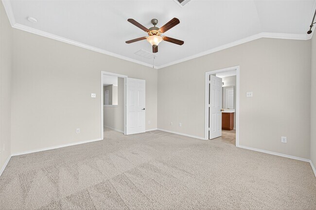 Building Photo - 24670 Folkstone Cir