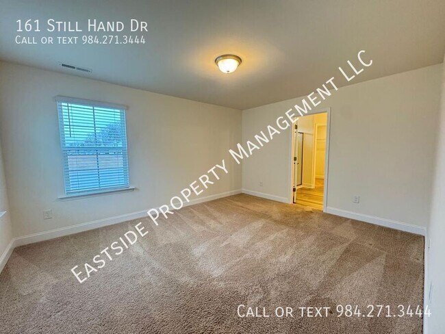 Building Photo - 161 Still Hand Dr