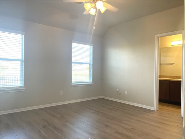Building Photo - 21527 Falvel Misty Dr