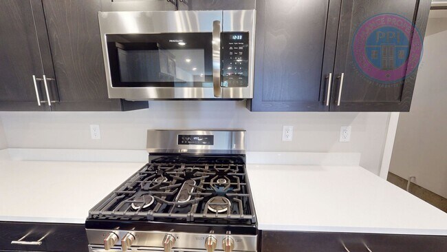 Building Photo - New Construction, Spring Creek / Stylish T...