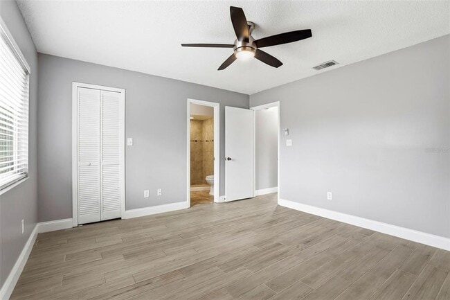 Building Photo - 2701 Carlisle Ave