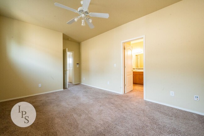 Building Photo - 1717 Glen Dunbar Ln