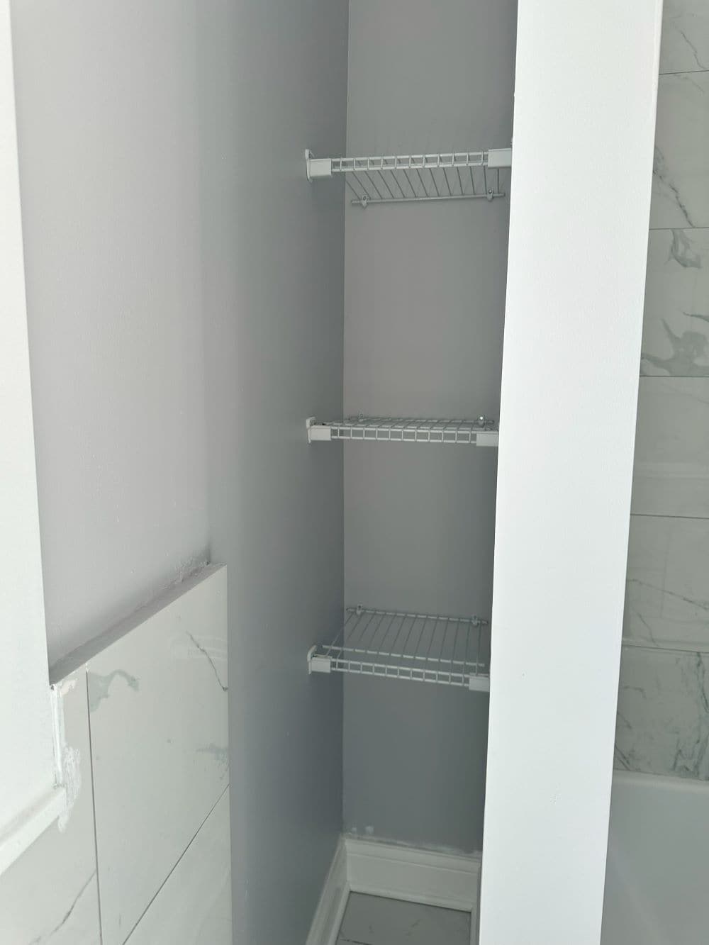 Bathroom Linen - 314 N Latrobe Ave