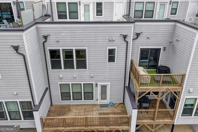 Building Photo - 2083 Holtz Ln