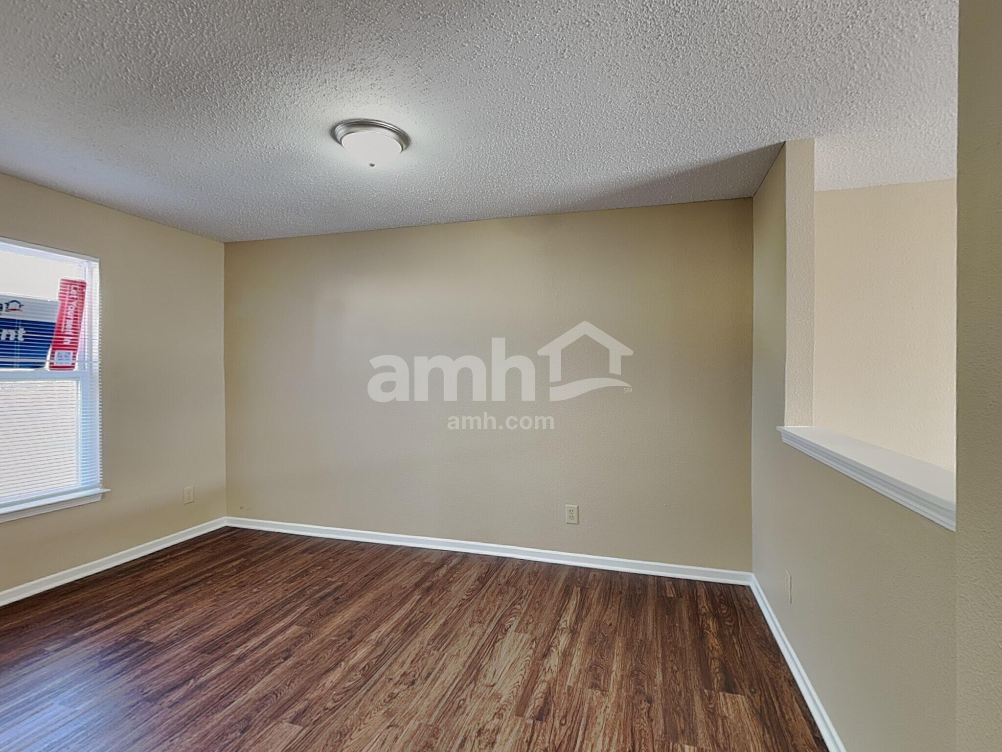 Building Photo - 6765 W Littleton Dr