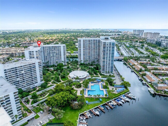 Building Photo - 600 Three Islands Boulevard