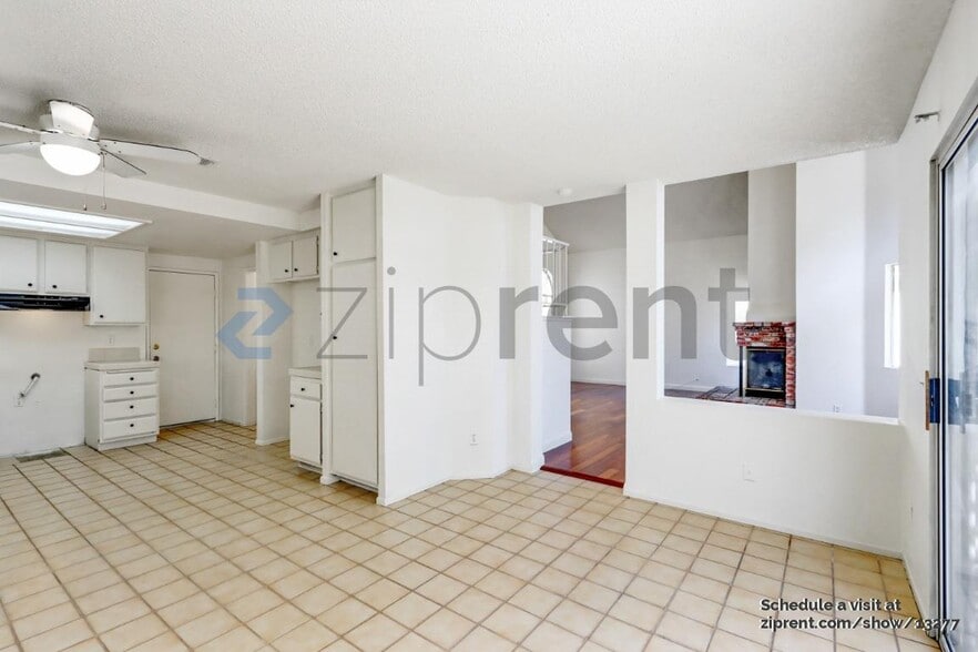 Building Photo - 116 Plymouth Way