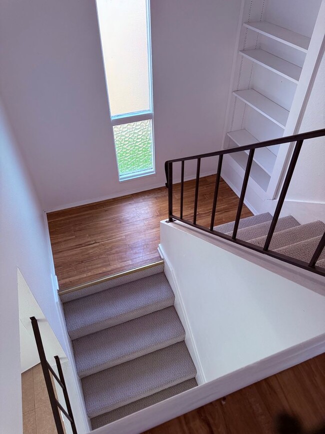 Building Photo - Long term Condo