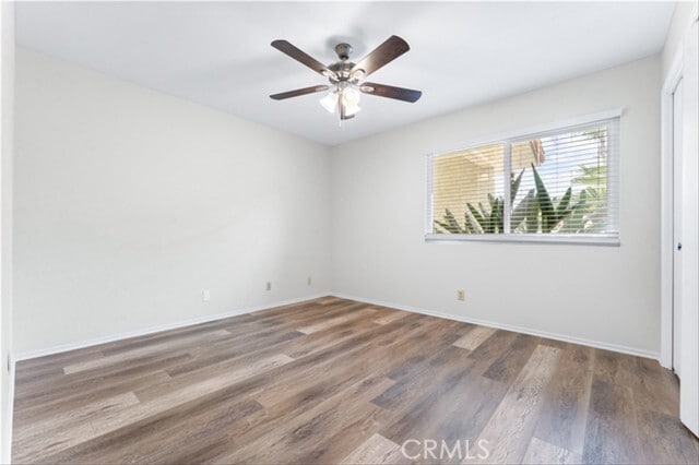 Building Photo - 2128 Valle Dr