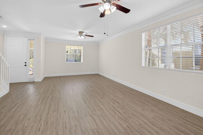 Building Photo - 4801 N Wickham Cir