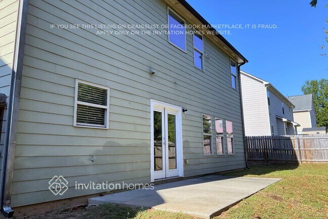 Building Photo - 3603 Walking Stick Way NE