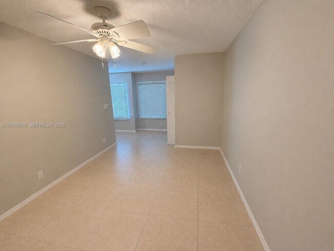 Building Photo - 2900 S University Dr