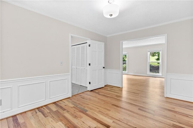 Building Photo - 1428 Brookcliff Dr