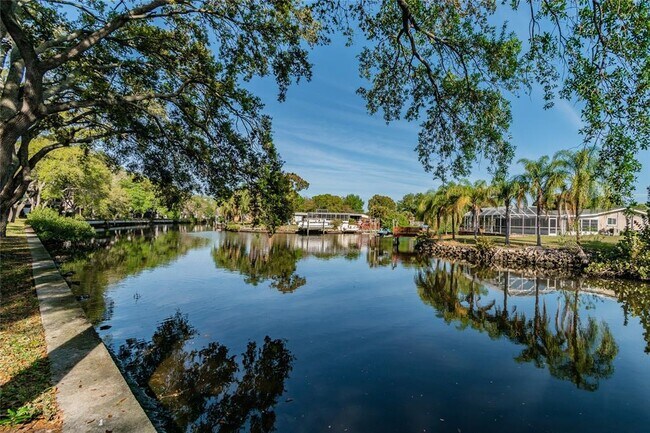 Primary Photo - 9125 Tudor Dr