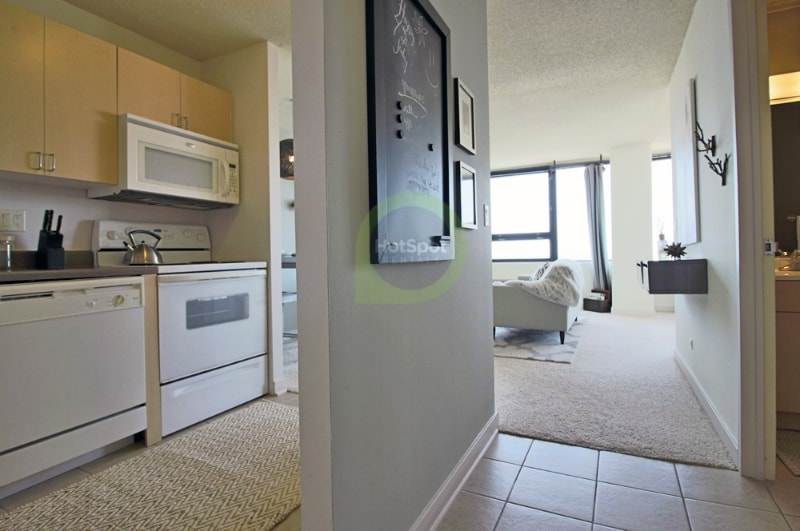 Building Photo - 1197 S Michigan Ave