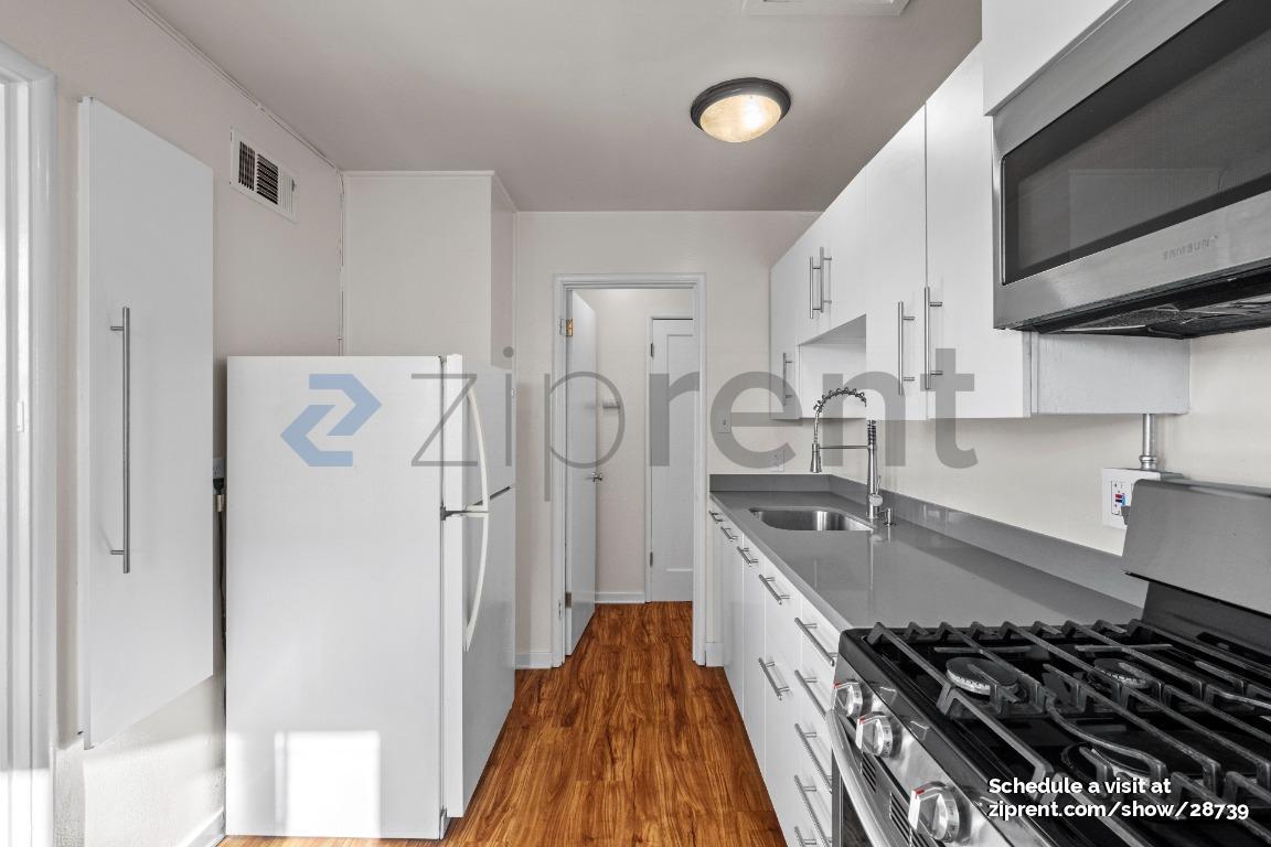 Building Photo - 1408 Second St