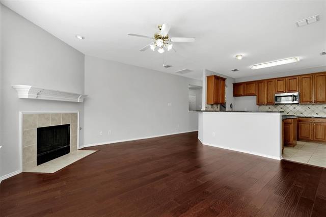 Building Photo - 4404 Waskom Dr