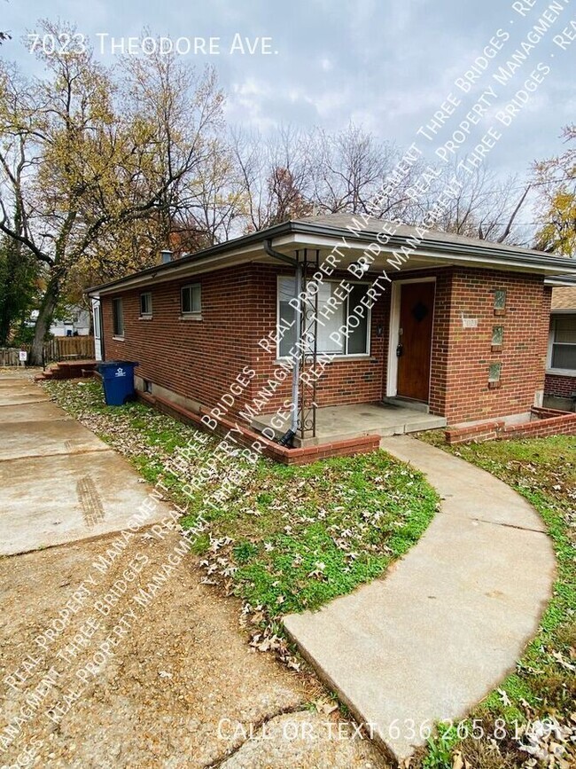 Building Photo - Unique Jennings 3br/1ba