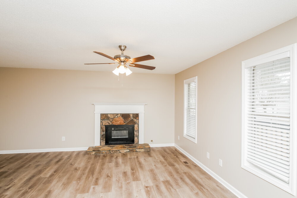 Building Photo - 428 Ivy Crest Dr