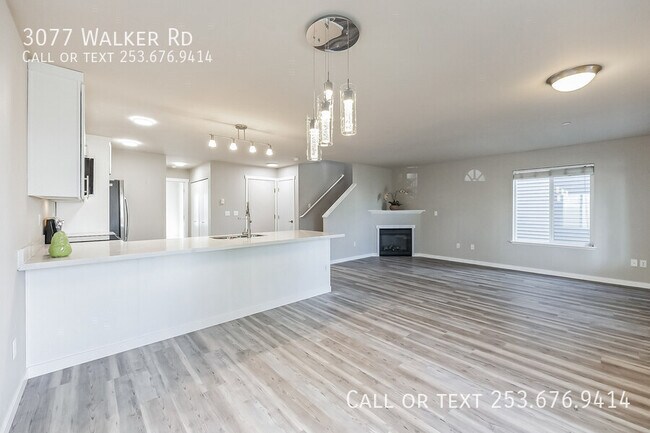 Building Photo - 3077 Walker Rd