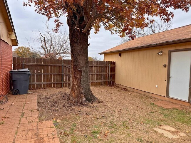 Building Photo - 4715 Coronado Ave