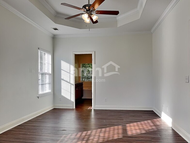 Building Photo - 307 Brighton Woods Dr