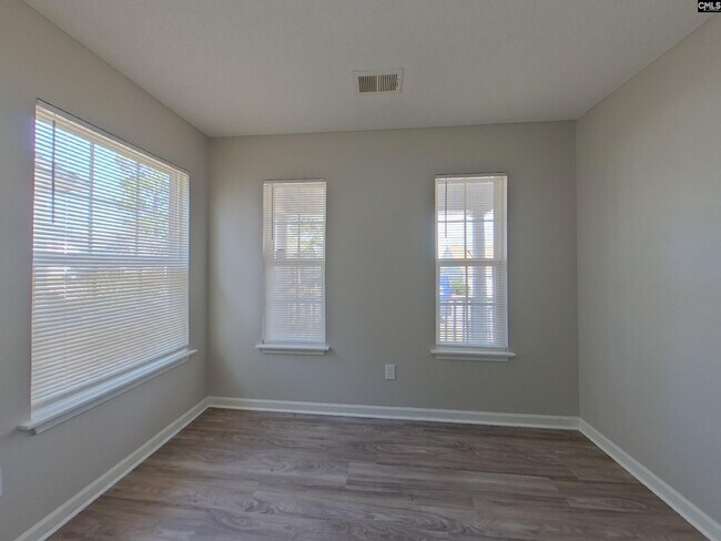 Building Photo - 109 Chatham Trace