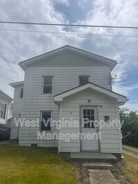 Building Photo - 304 N 3rd St