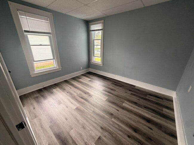 Building Photo - 13th Street Duplex