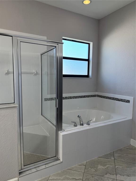 Building Photo - 1365 Evergreen Park Cir