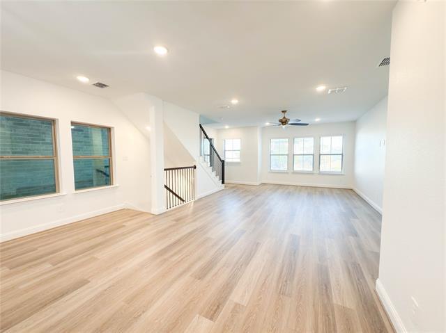 Building Photo - 114 Settlers Wy