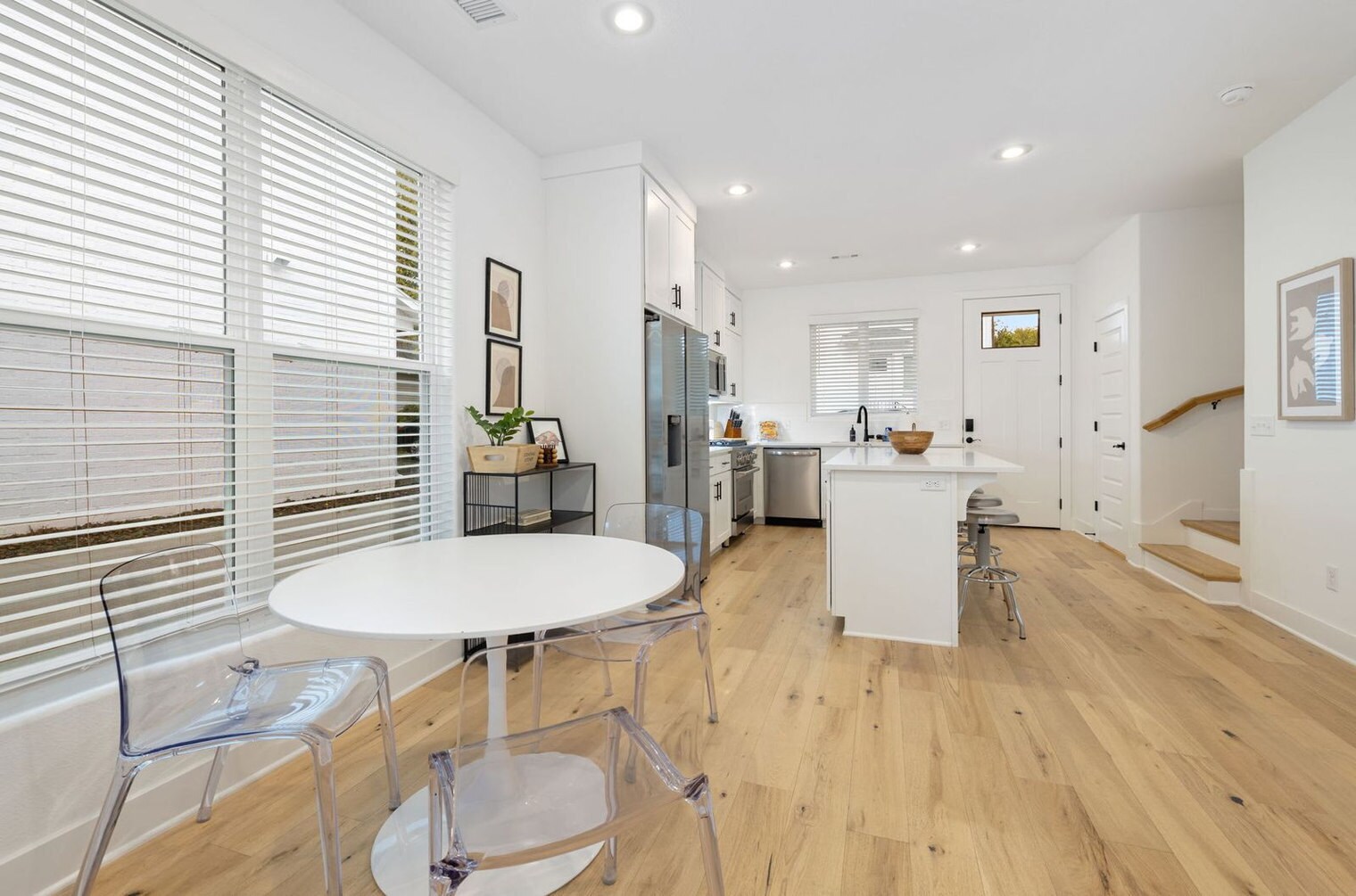 Building Photo - 1632 Neptune St