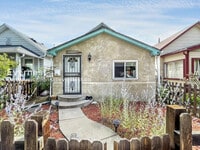 Building Photo - 1336 Kalamath St