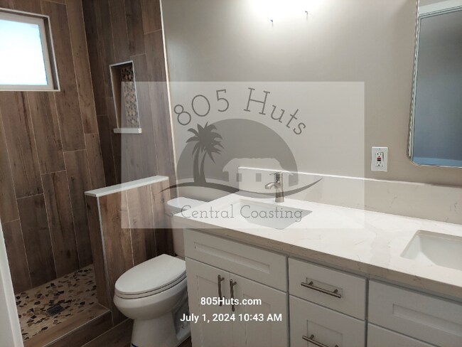 Building Photo - 1076 Rosewood Dr