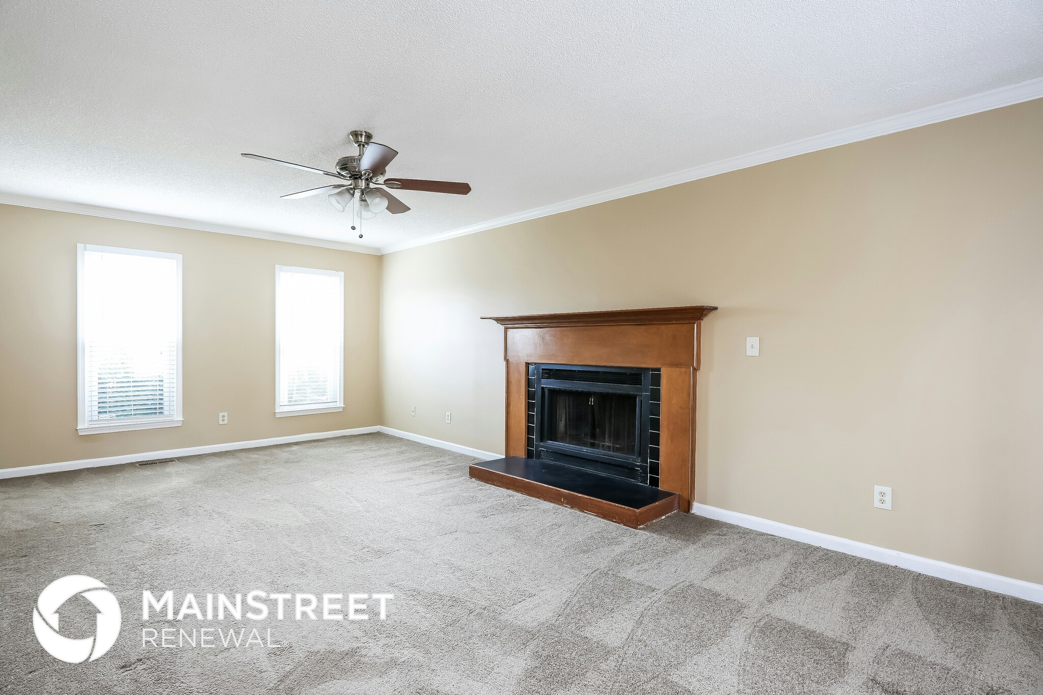 Building Photo - 1601 Trinity Garden Cir