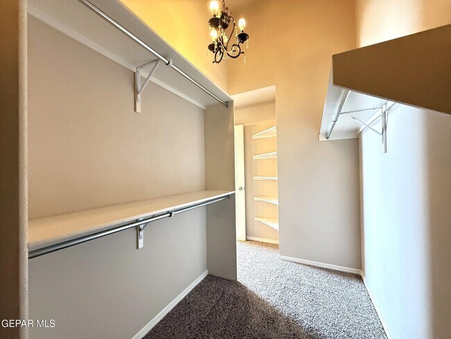 Building Photo - 6305 Rosa Gandara Pl