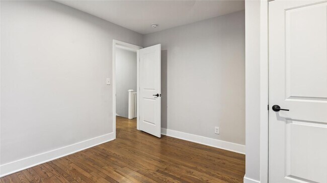 Building Photo - Modern 3BR/2.5BA Row Home with Parking & Private Backyard in SE DC
