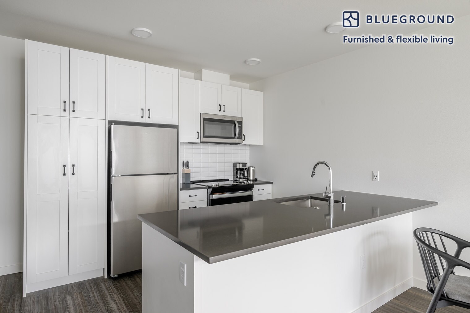 Building Photo - 1000 E Yesler Wy