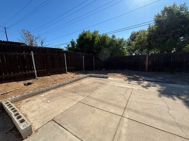Building Photo - 12094 Coachman Ln