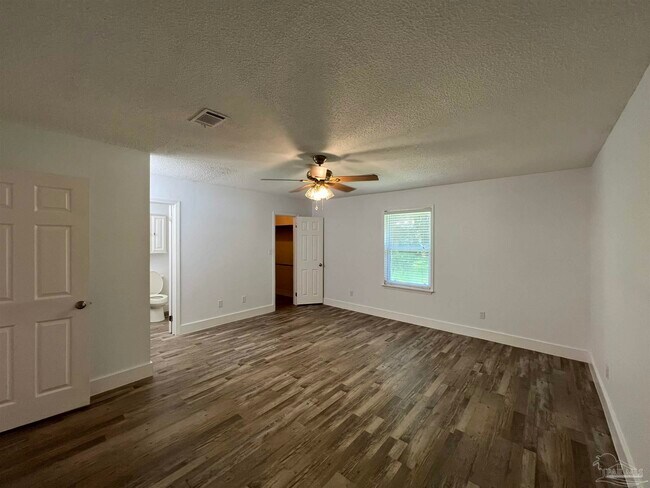 Building Photo - 3143 Aarons Way