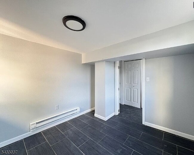 Building Photo - 579 Liberty Ave