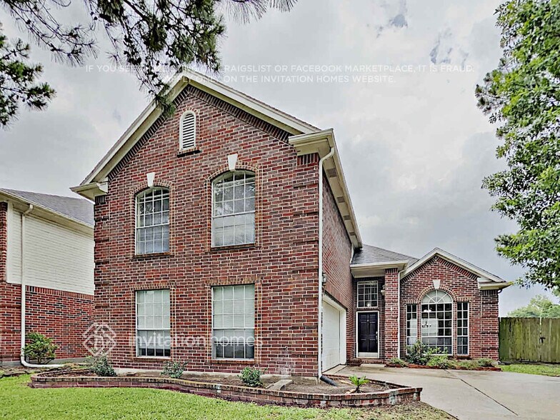 Building Photo - 8006 Carmel Cir