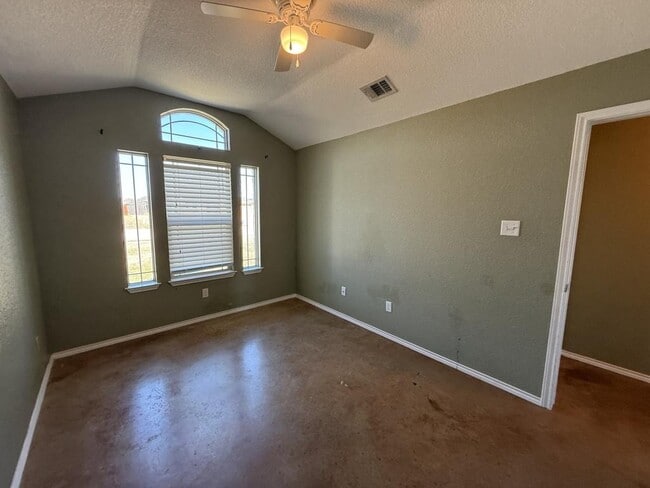 Building Photo - 3202 Rockwall Dr