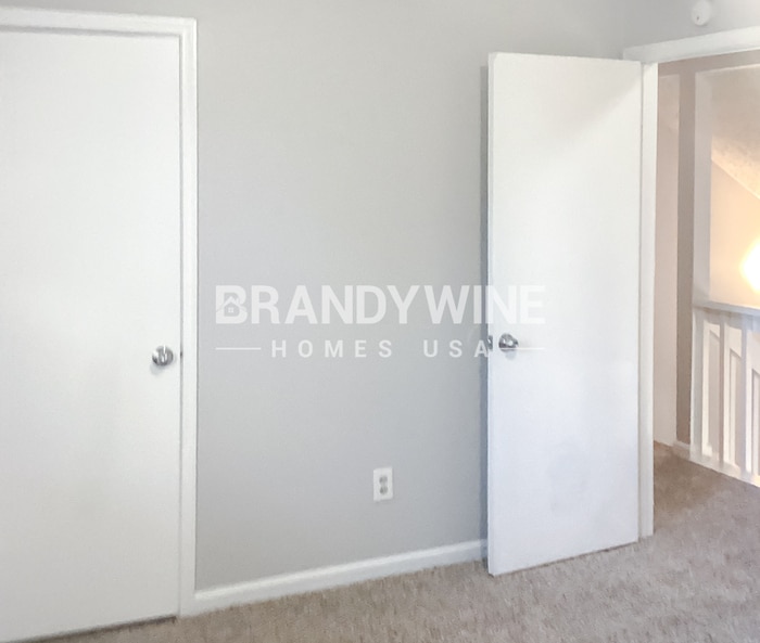 Building Photo - 1964 Corners Cir