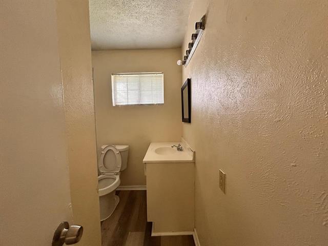 Building Photo - 3601 Aloha Cir