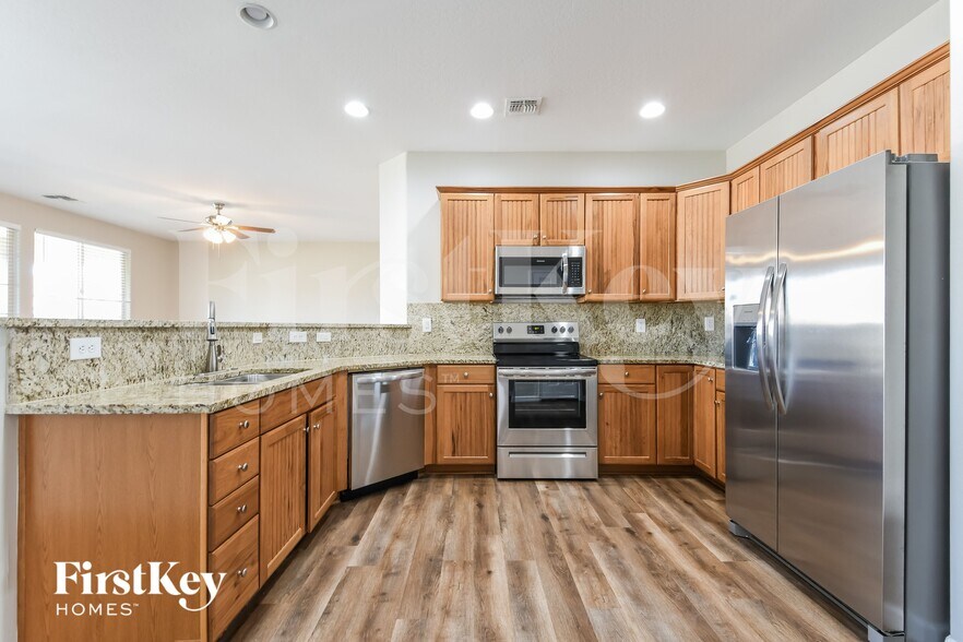 Building Photo - 26869 N 175th Ln