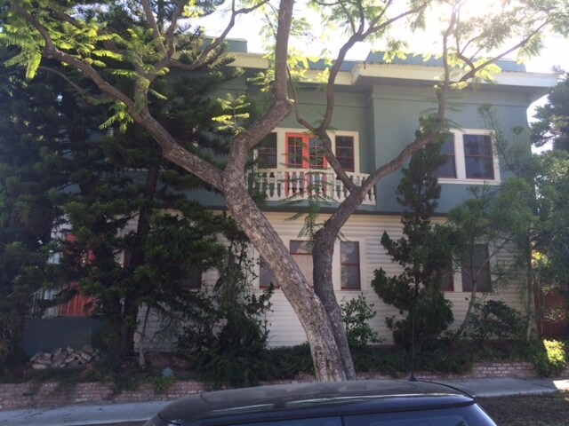 Primary Photo - 3170 Rowena Ave