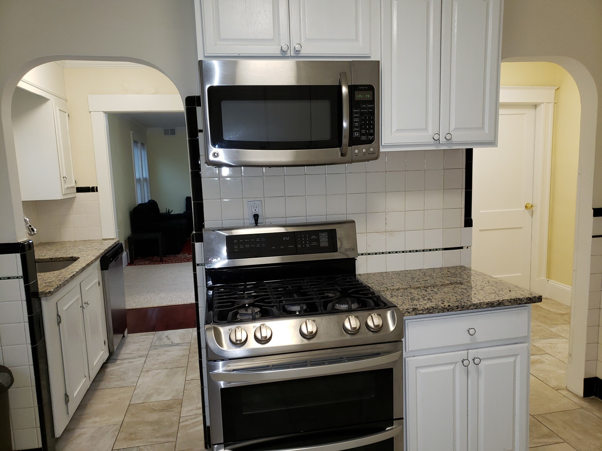 Building Photo - 29 Bailey Rd