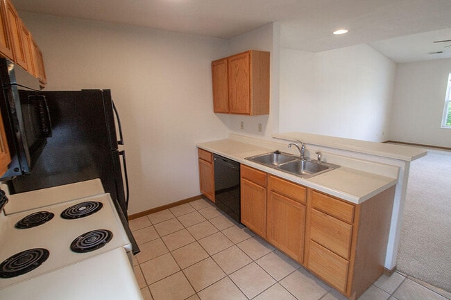 Building Photo - 1506 Typhoon Ct